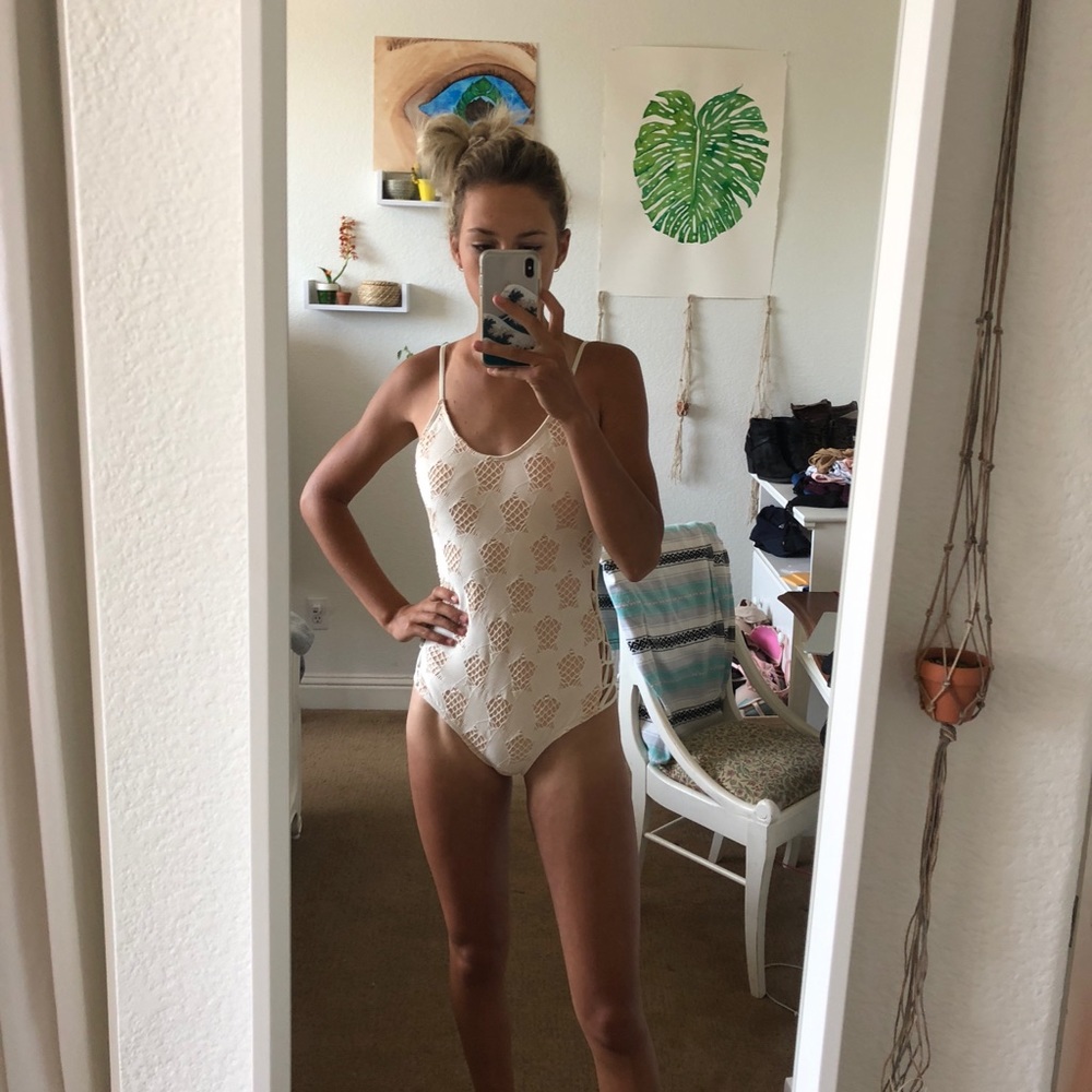Billabong One Piece